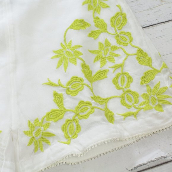 Topshop HR Neon Floral Embroidered Chiffon Shorts 2 - Picture 4 of 8